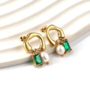 Pearl and Emerald Gold Drops - Image 4
